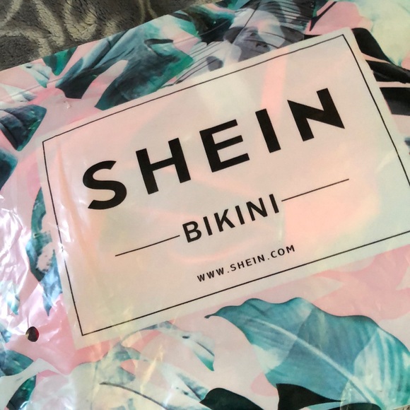 bikini top - Picture 3 of 3